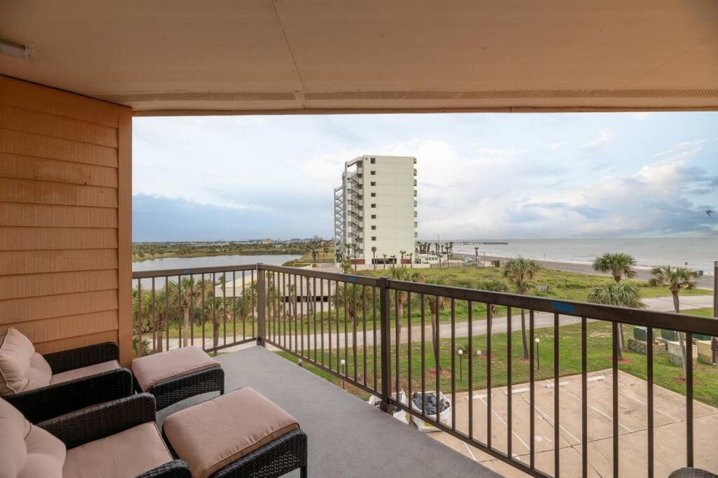 Baca Beach Escape I - 3 Pools - Pet Friendly Галвестон Екстер'єр фото